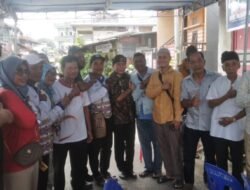 Foto bersama: Momen kebersamaan Gubernur Kaltara dengan sejumlah ketua RT di Kelurahan Selumit Pantai.
